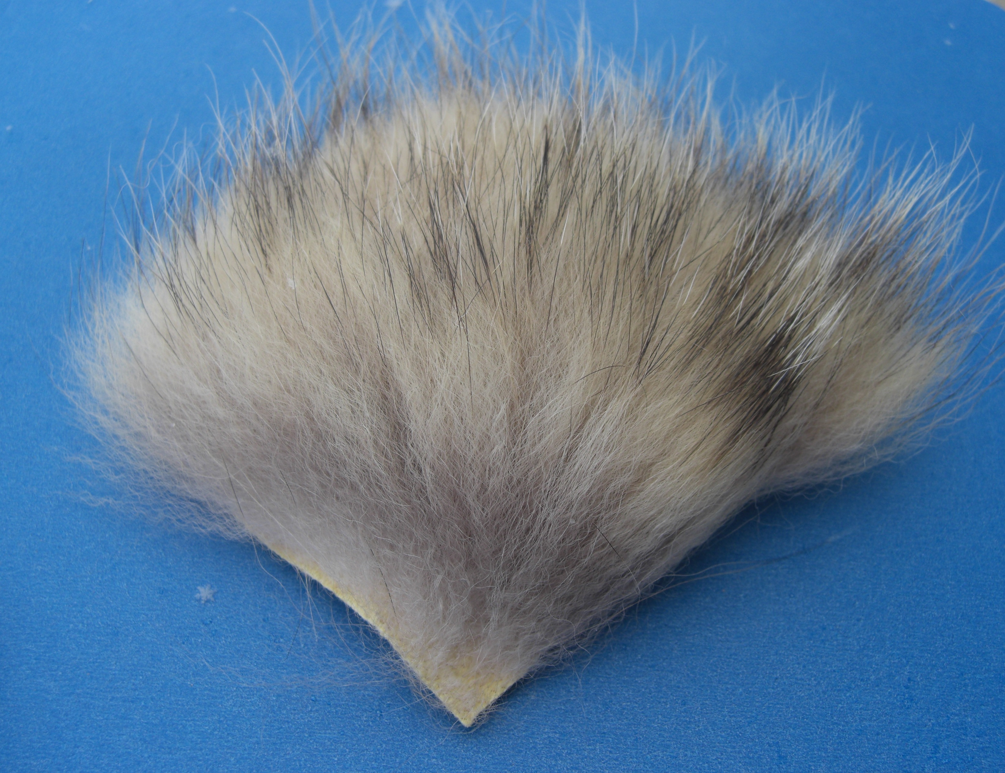 Fly Tying Furs - Natural Hairs For Fishing Flies (Deer, Mink, Badger, Woodchuck & More)